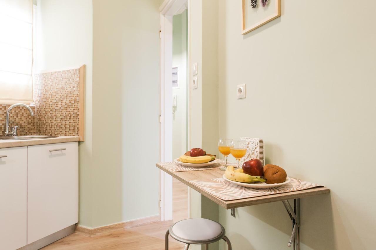 Modern Antique Private Rooms Near To Acropolis Museum And Metro Station Atena Exterior foto